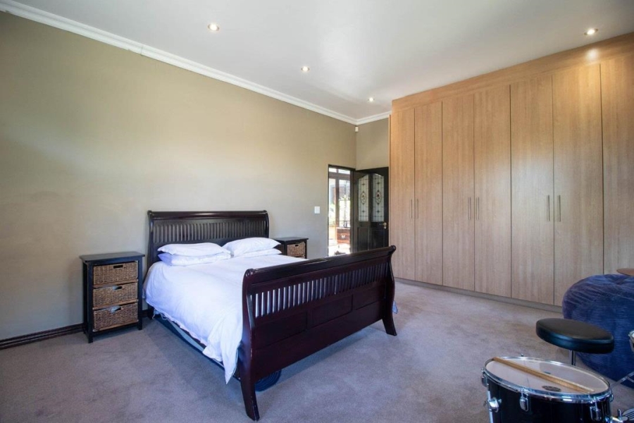 4 Bedroom Property for Sale in Zevenwacht Western Cape